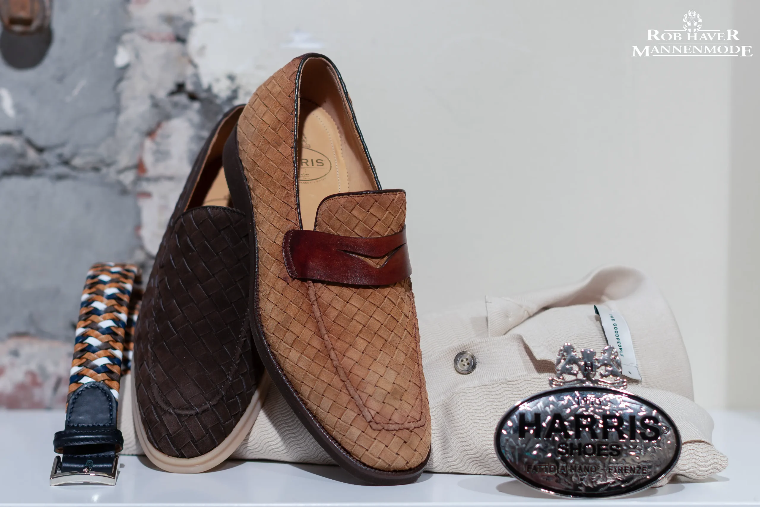 Handgemaakte loafers van Harris Firenze gecombineerd met The GoodPeople bij Rob Haver Mannenmode Helmond