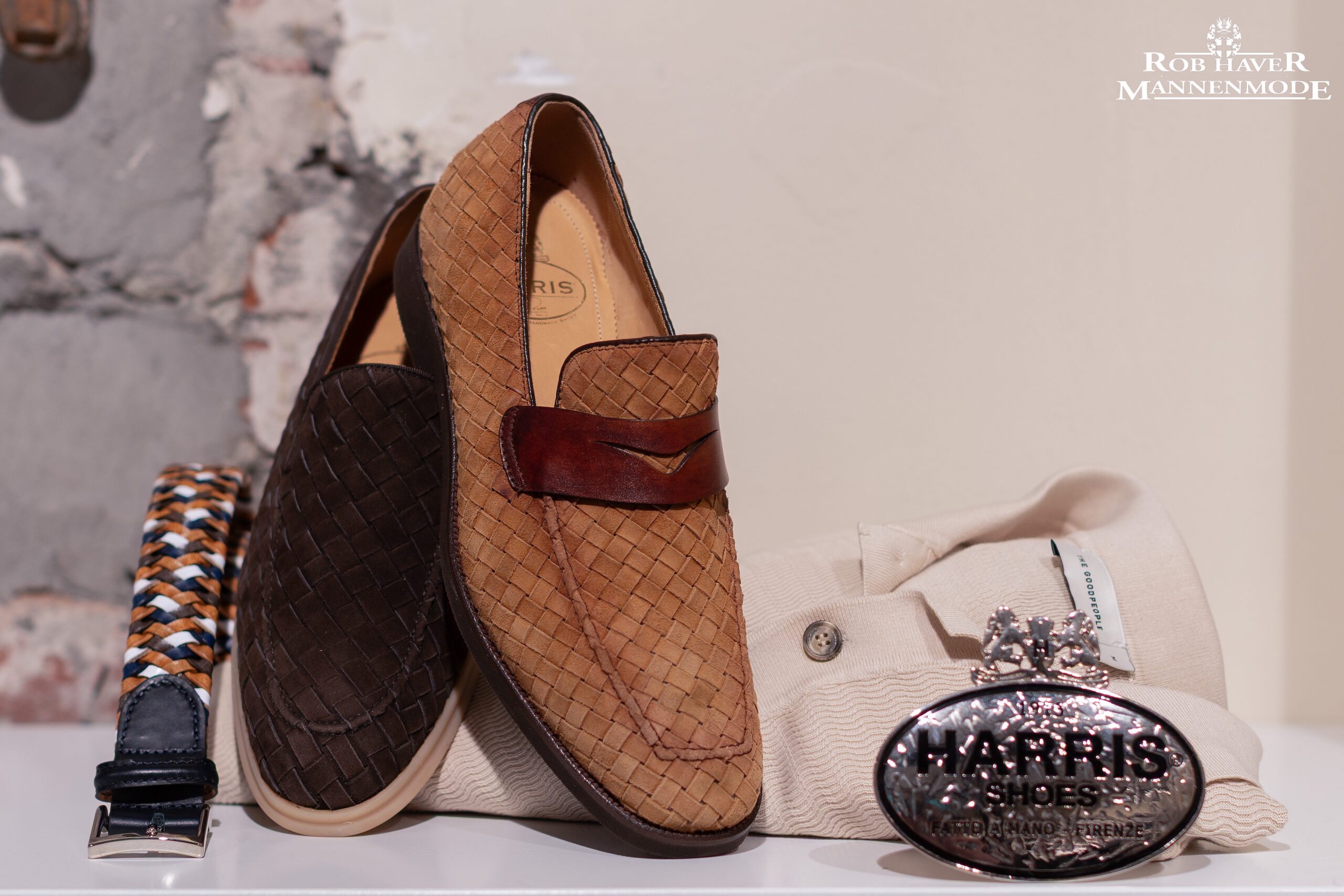 Handgemaakte loafers van Harris Firenze gecombineerd met The GoodPeople bij Rob Haver Mannenmode Helmond